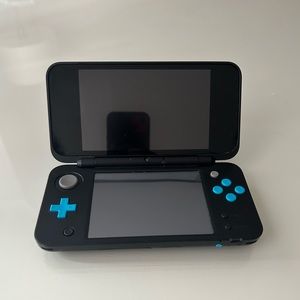 2DS XL - Amazing Condition